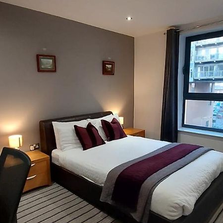 City Apartment In Great Location With A Balcony & Parking Possible - West One Шефилд Экстерьер фото